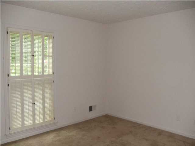 218 South Evergreen Road Louisville, KY 40243 - Photo 10 of 18 Additional Photo