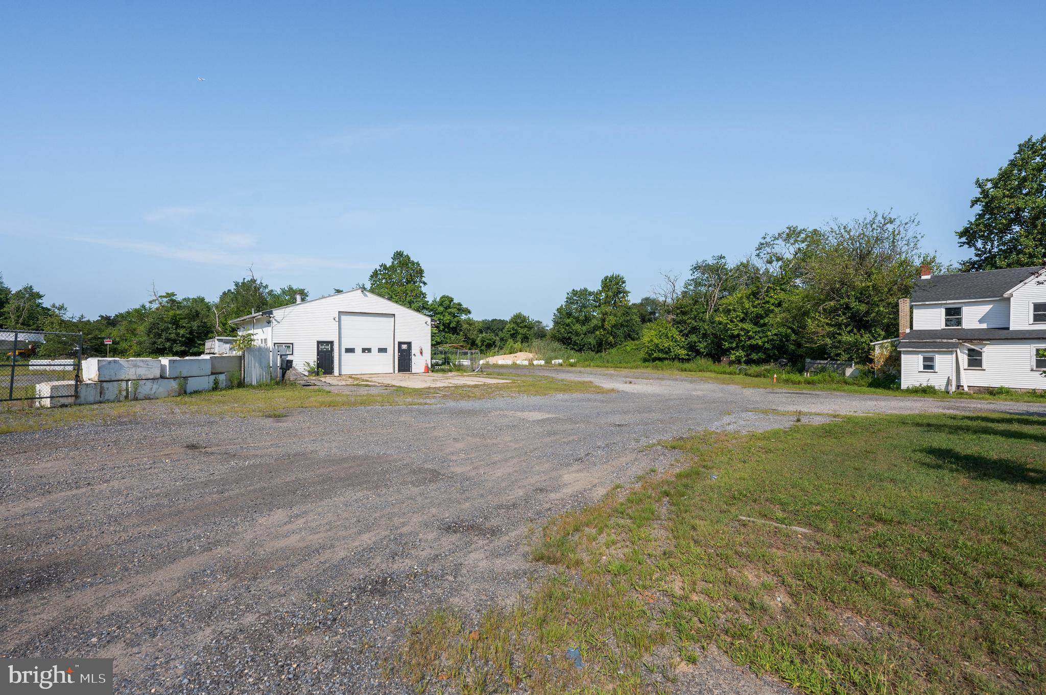 773 Watsontown Road Berlin, NJ 08009 - Photo 11 of 20 a view of outdoor space and yard