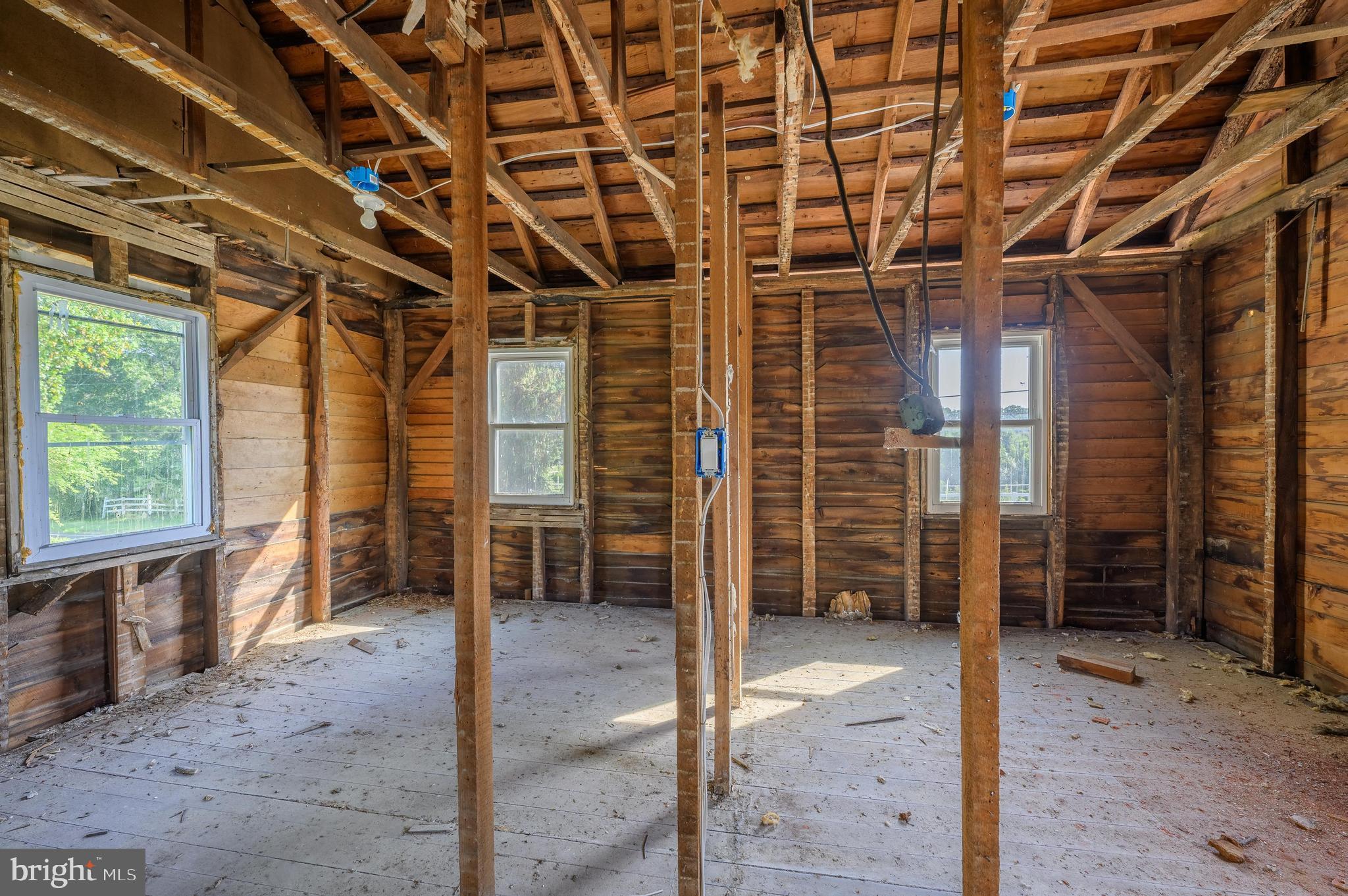 773 Watsontown Road Berlin, NJ 08009 - Photo 10 of 20 a view of an empty room with a window