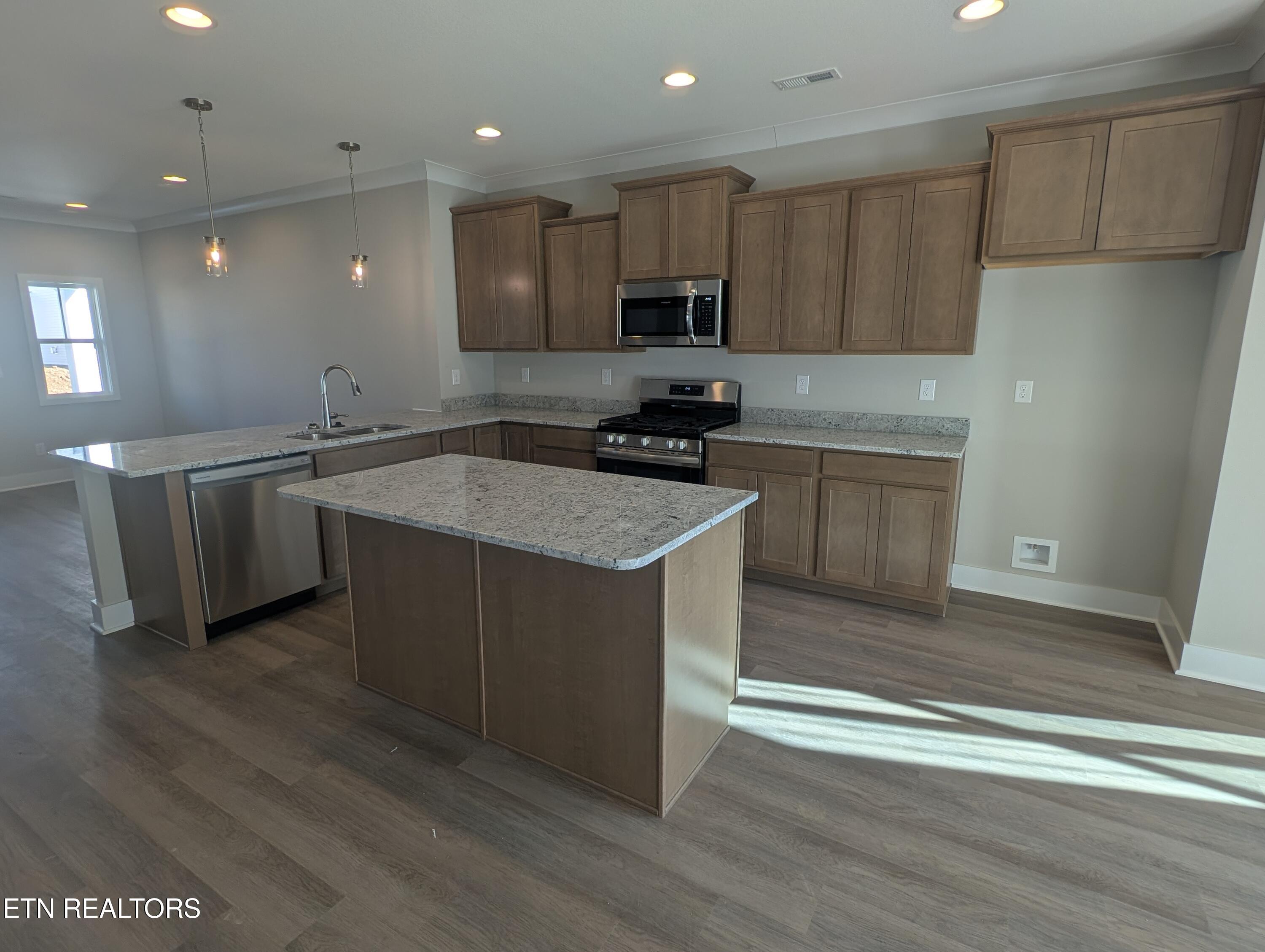 109 Kirbyberry Road, Unit LOT 42B Oak Ridge, TN 37830 - Photo 8 of 47 Kitchen