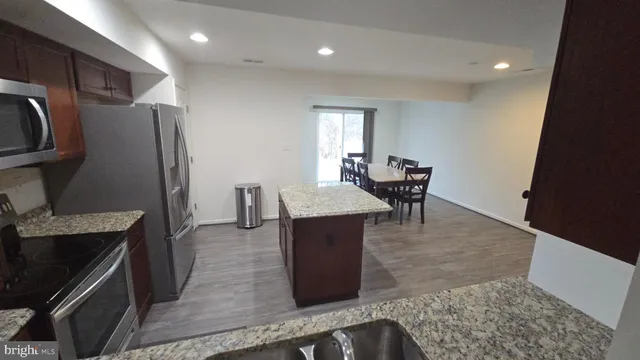 $259,900 | 49 Darien Drive, Bunker Hill, WV 25413