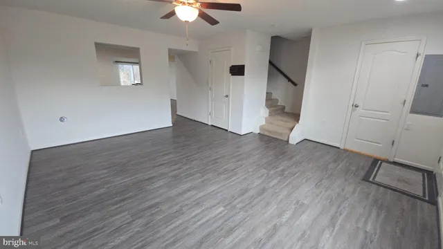 $259,900 | 49 Darien Drive, Bunker Hill, WV 25413