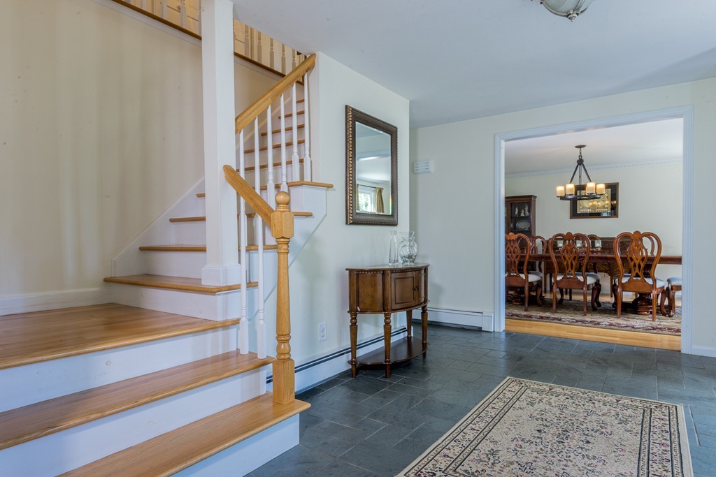 84 Narrows Road Freetown, MA 02702 - Photo 12 of 26