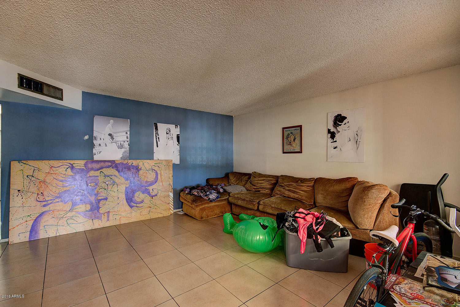 1323 West 9th Street Tempe, AZ 85281 - Photo 8 of 26 Formal Living Room