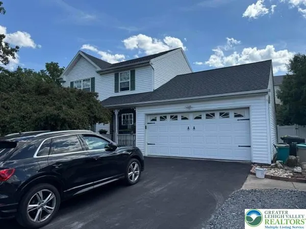 $527,500 | 2170 Black Forest Drive, Coplay, PA 18037