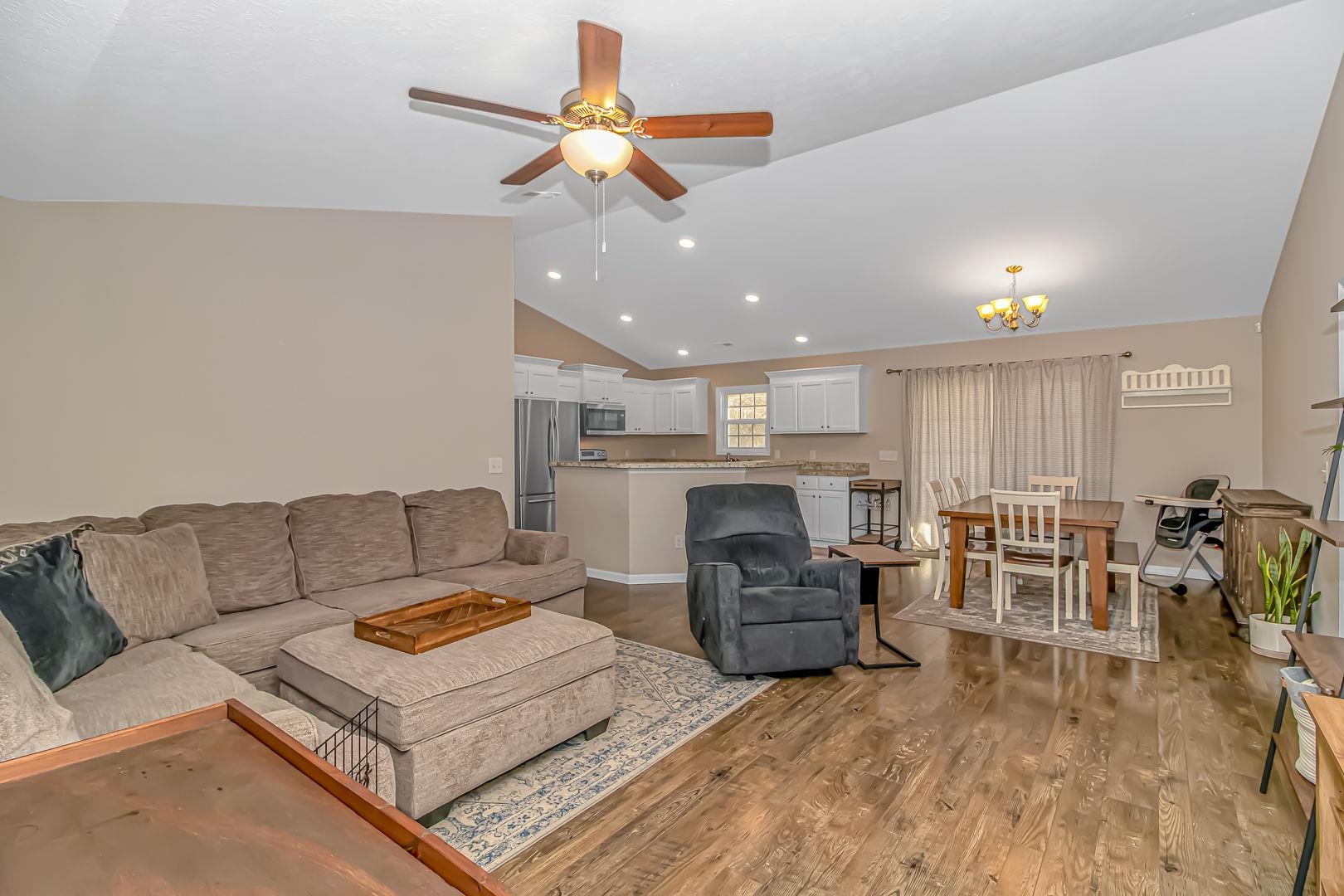 235 Floyd Page Road Galivants Ferry, SC 29544 - Photo 2 of 37 Gallery Image 2