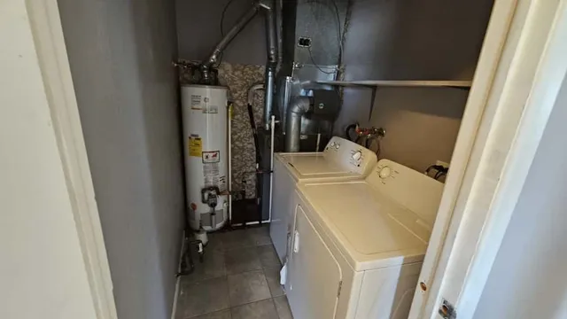 $2,100 | 4014 193rd Street, Unit 4014, Country Club Hills, IL 60478