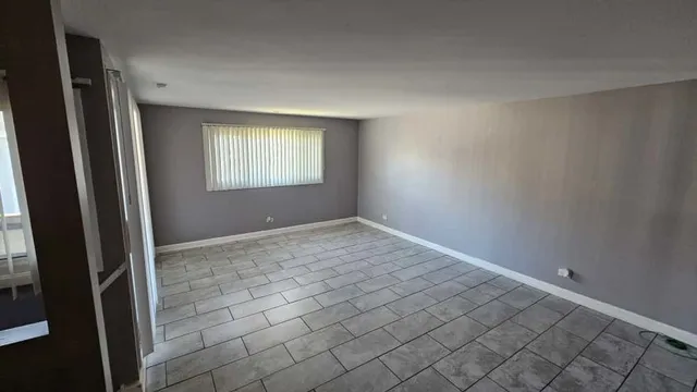 $2,100 | 4014 193rd Street, Unit 4014, Country Club Hills, IL 60478