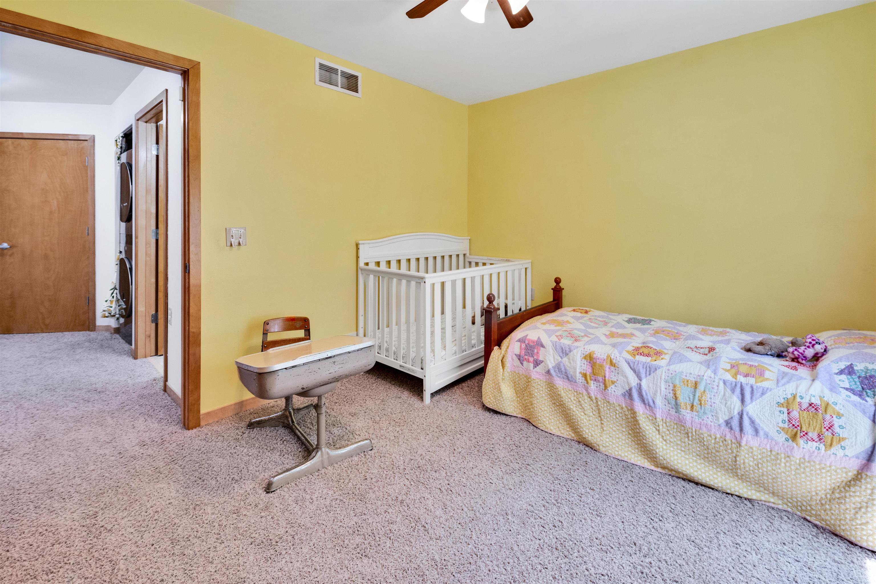 5241 Frisco Court Middleton, WI 53562 - Photo 22 of 34