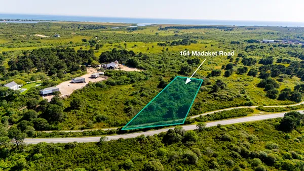 $2,800,000 | 164 Madaket Road, Nantucket, MA 02554