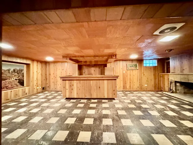 $496,000 | 620 South Norbury Avenue, Lombard, IL 60148