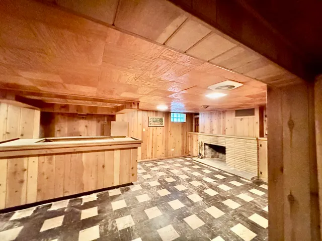 $496,000 | 620 South Norbury Avenue, Lombard, IL 60148