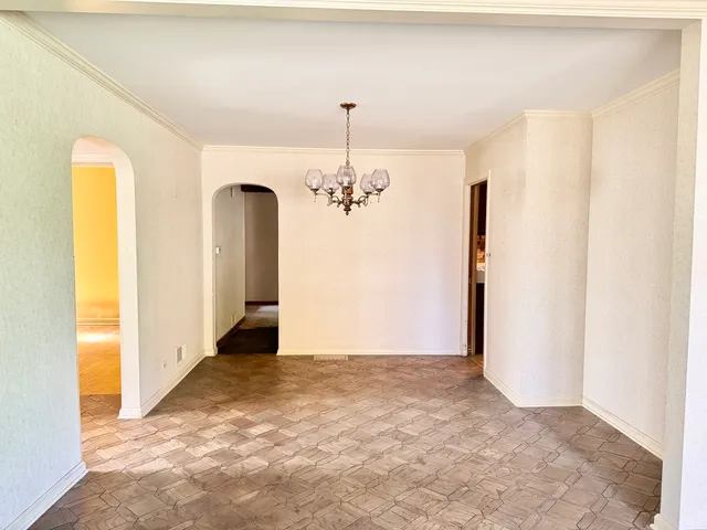 $496,000 | 620 South Norbury Avenue, Lombard, IL 60148