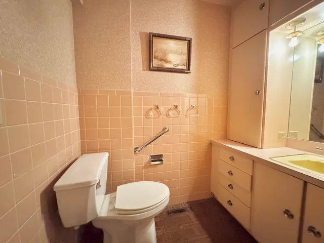 $496,000 | 620 South Norbury Avenue, Lombard, IL 60148