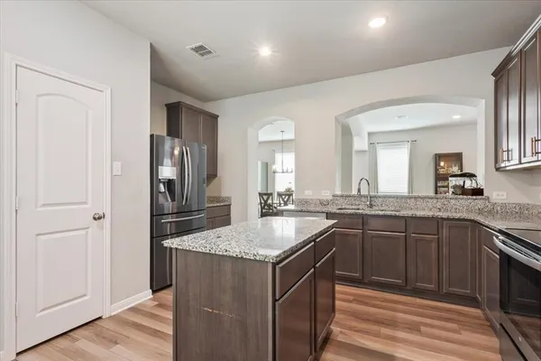 $399,900 | 10416 Langham Drive, Waco, TX 76708