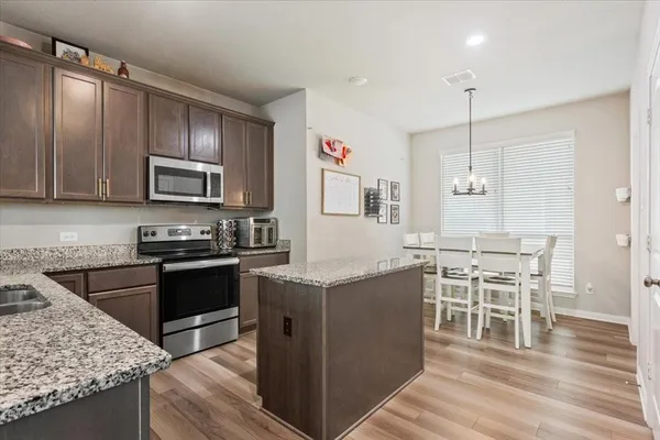 $399,900 | 10416 Langham Drive, Waco, TX 76708