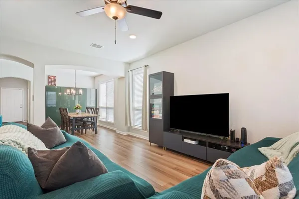 $399,900 | 10416 Langham Drive, Waco, TX 76708