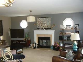 3272 Donley Avenue Rochester, MI 48309 - Photo 5 of 17 GREAT ROOM.jpg
