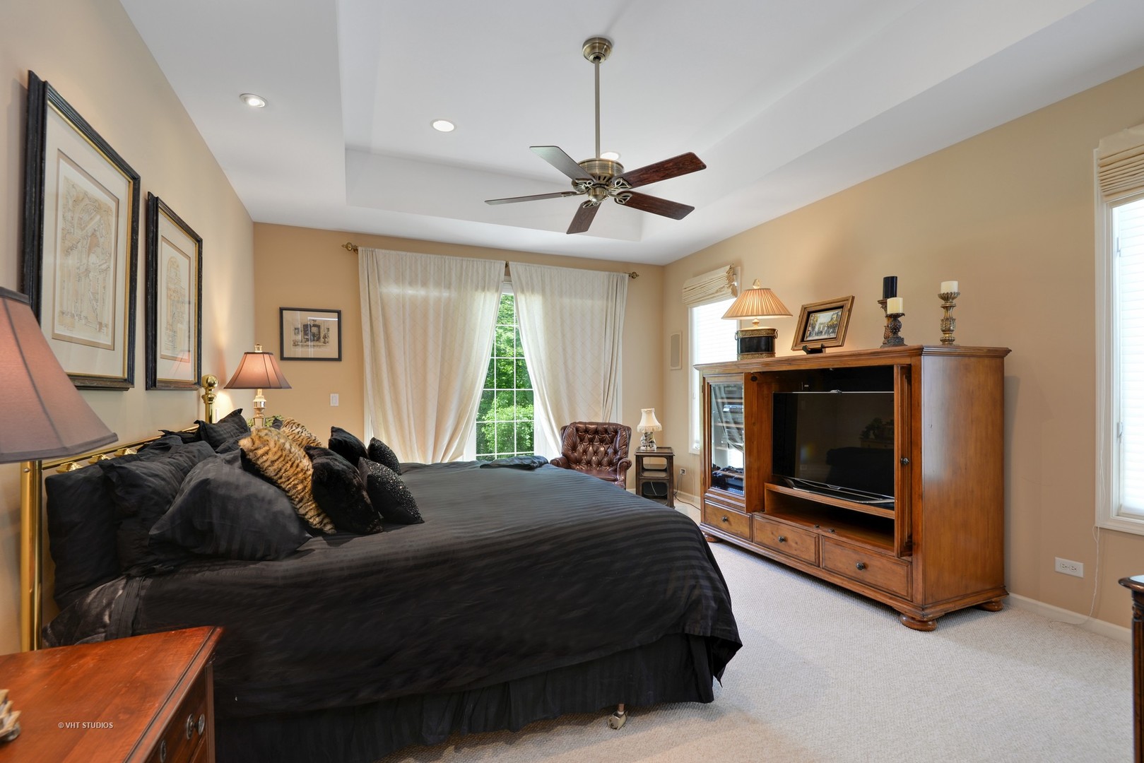 2041 Royal Ridge Drive Northbrook, IL 60062 - Photo 11 of 30