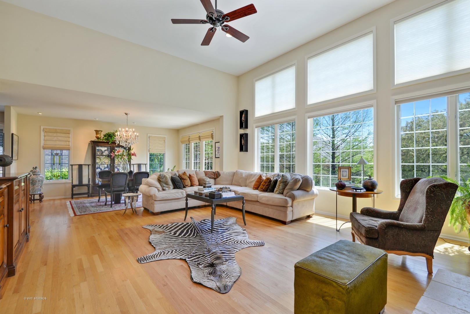 2041 Royal Ridge Drive Northbrook, IL 60062 - Photo 5 of 30