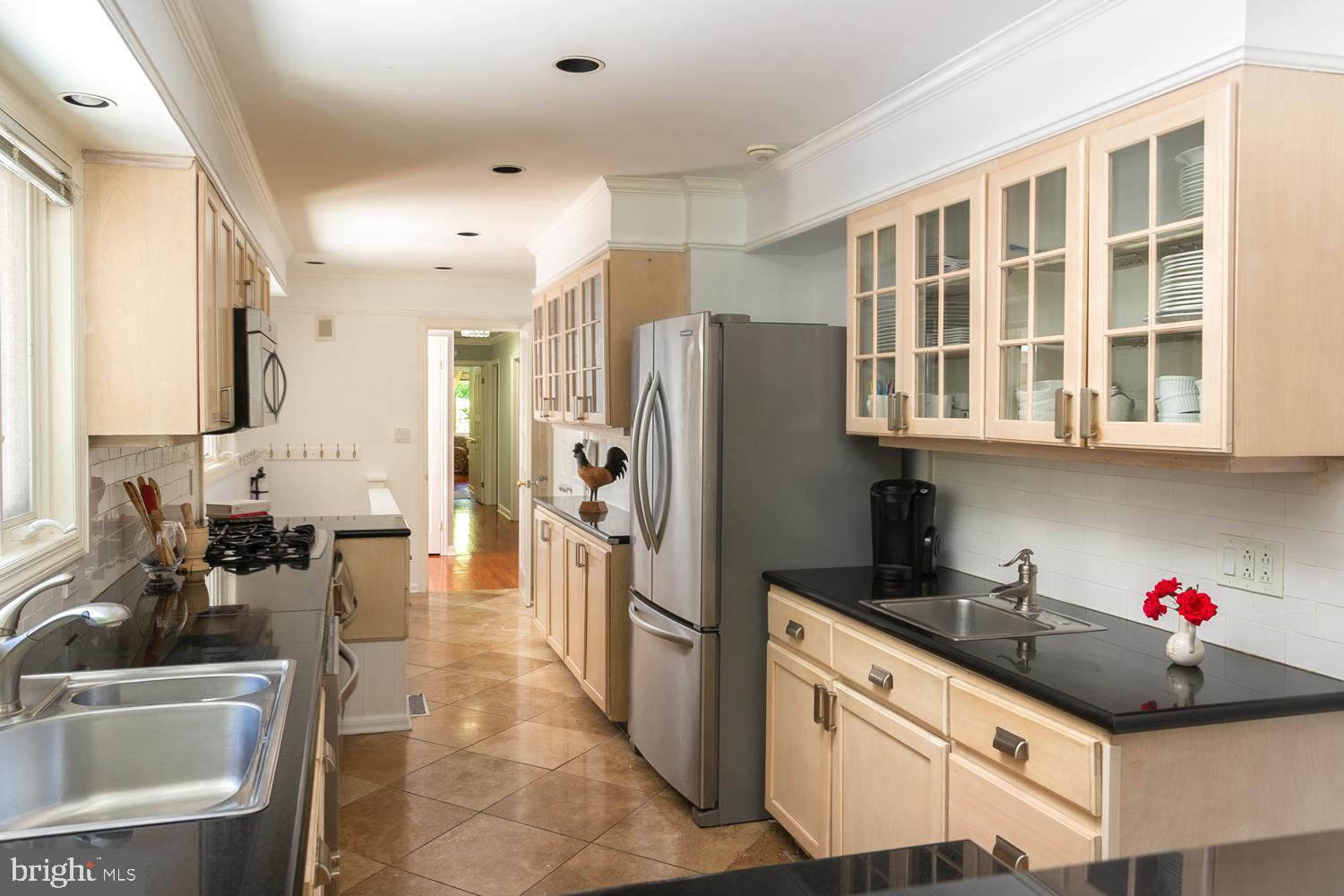 522 Rosedale Road Princeton, NJ 08540 - Photo 13 of 50