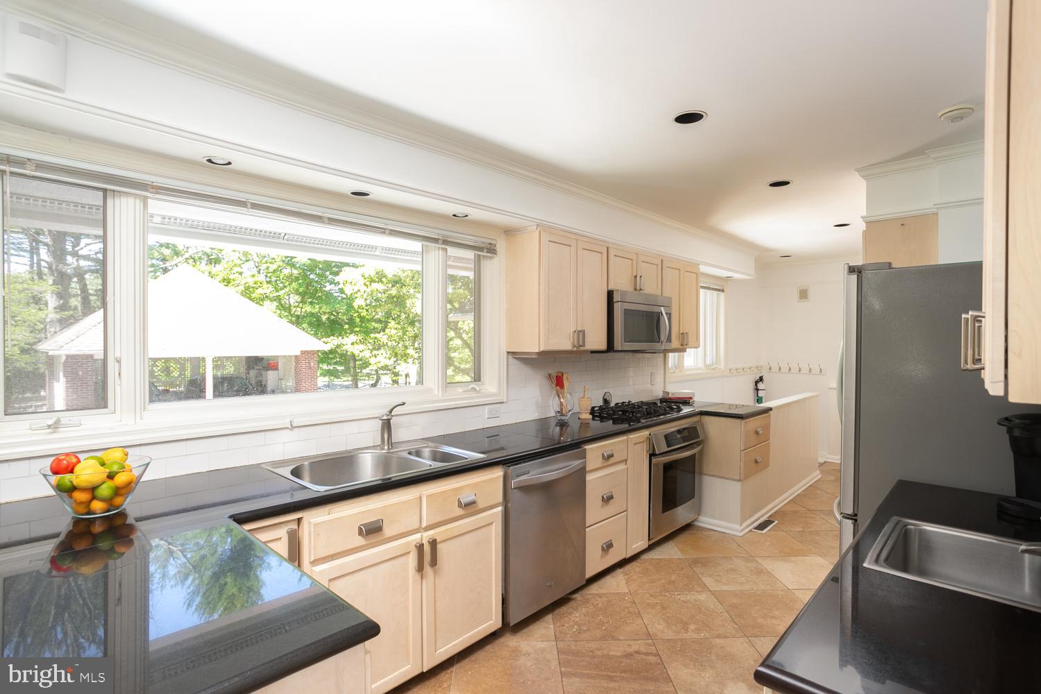 522 Rosedale Road Princeton, NJ 08540 - Photo 15 of 50