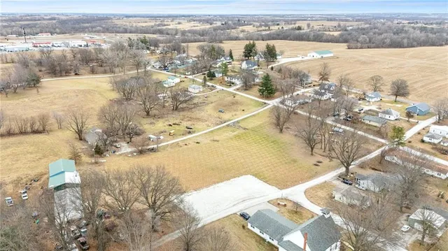 $90,000 | Elm Street, Faucett, MO 64448