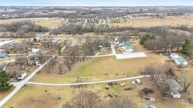 $90,000 | Elm Street, Faucett, MO 64448