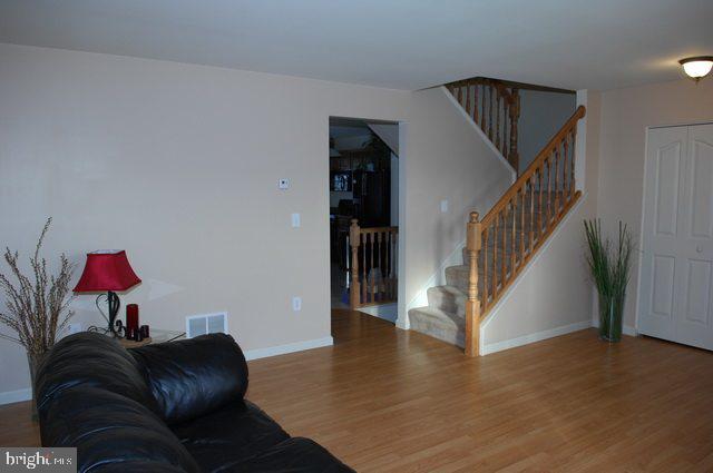 1324 Overlook Road Middletown, PA 17057 - Photo 5 of 12 Gallery Image 5