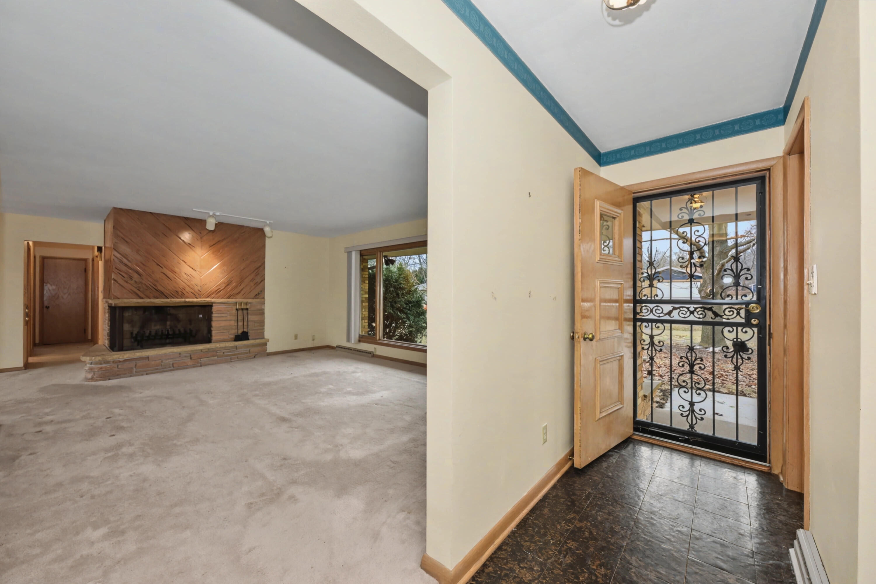 4260 North 163rd Street Brookfield, WI 53005 - Photo 25 of 38 23_EUP_6436