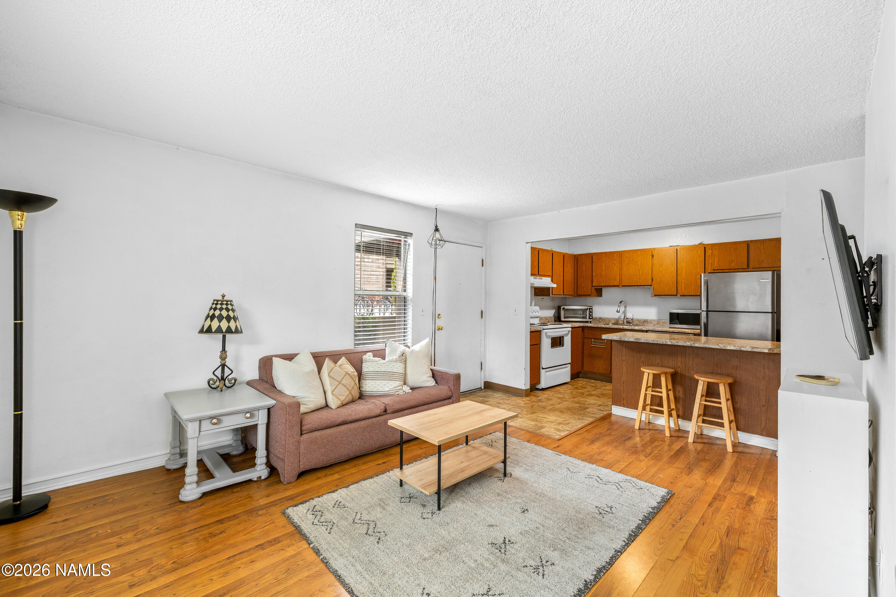 1200 South Riordan Ranch Street, Unit 101 Flagstaff, AZ 86001 - Photo 5 of 16 Living area