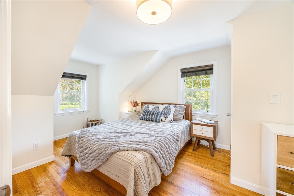 18 Wescroft Road Reading, MA 01867 - Photo 19 of 42 Gallery Image 19