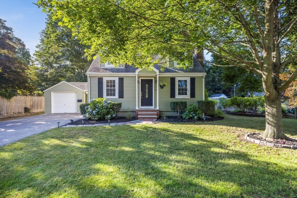 18 Wescroft Road Reading, MA 01867 - Photo 25 of 42 Gallery Image 25