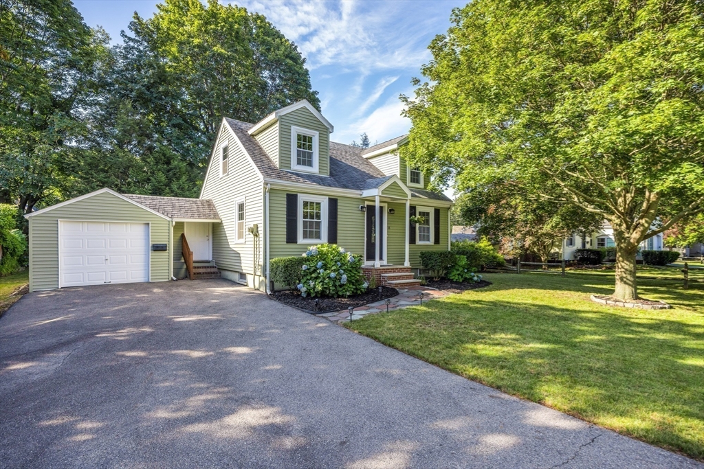 18 Wescroft Road Reading, MA 01867 - Photo 27 of 42 Gallery Image 27
