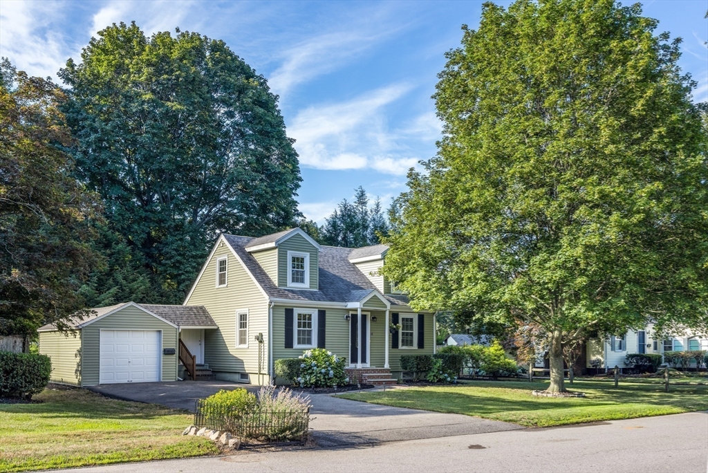 18 Wescroft Road Reading, MA 01867 - Photo 37 of 42 Gallery Image 37