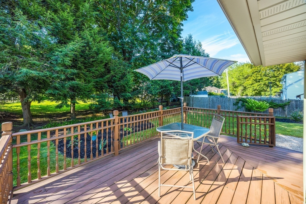18 Wescroft Road Reading, MA 01867 - Photo 40 of 42 Gallery Image 40
