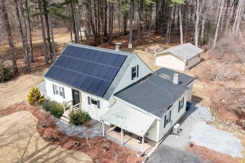$425,000 | 193 Page Street, Lunenburg, MA 01462