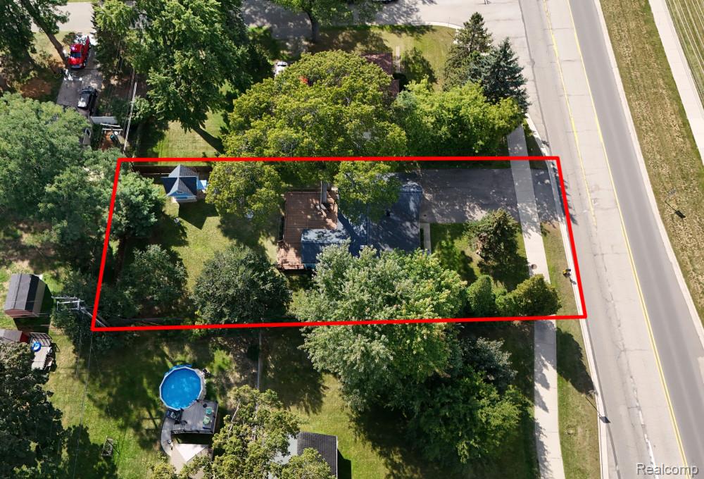 7377 Cooley Lake Road West Bloomfield, MI 48324 - Photo 51 of 59
