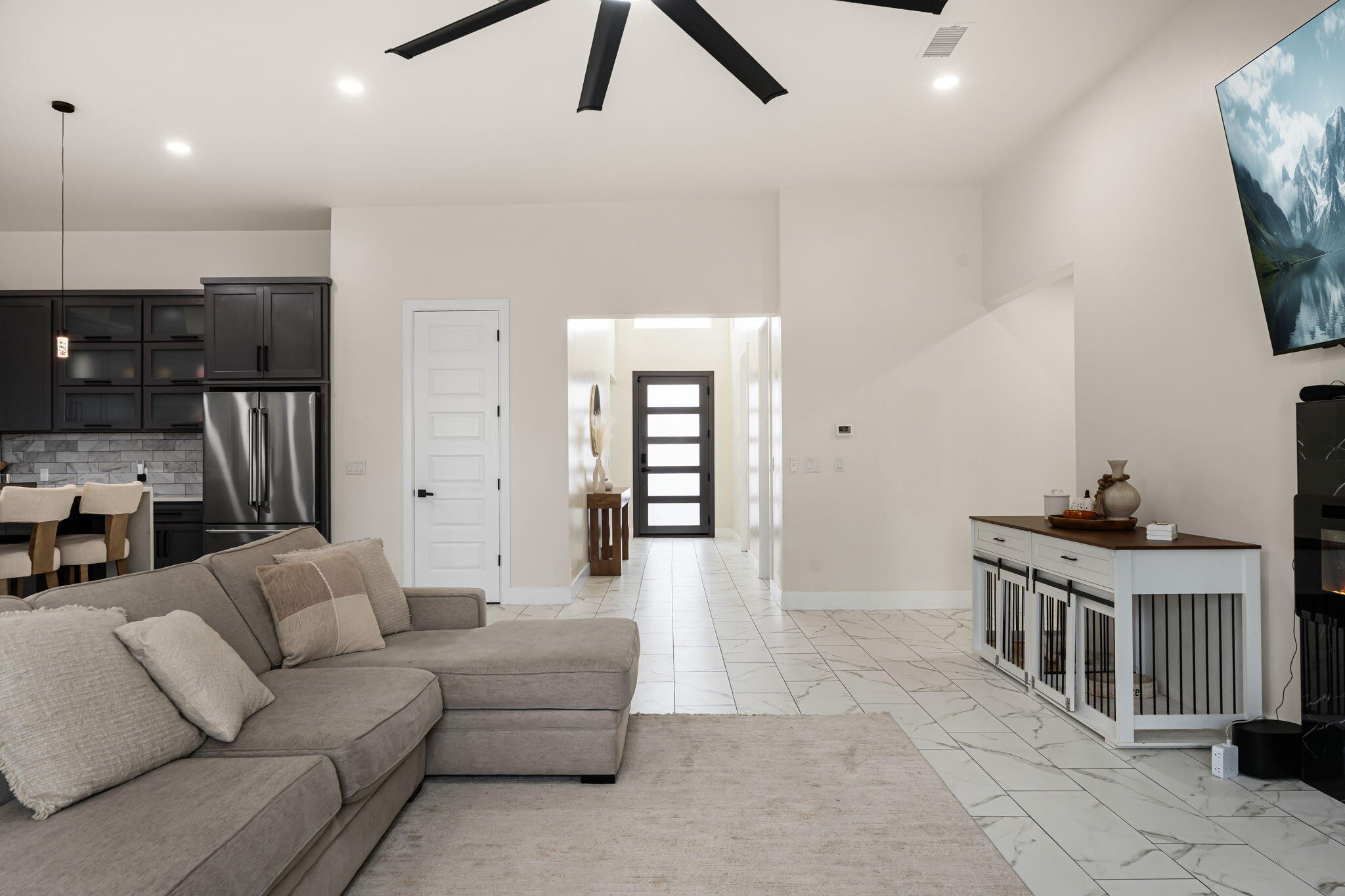 825 3rd Street Northeast Rio Rancho, NM 87124 - Photo 7 of 39 Gallery Image 7