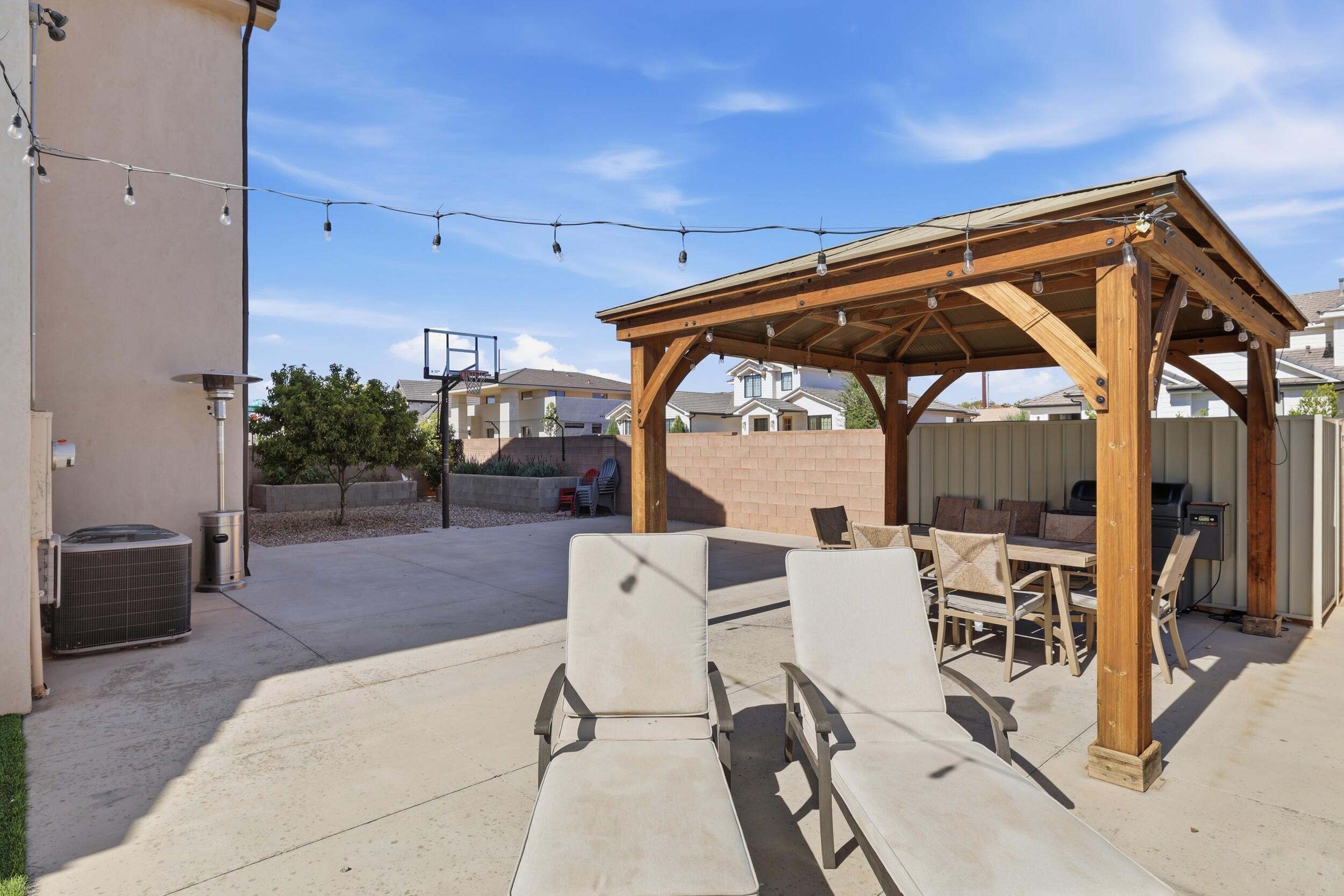 2976 Sycamore Lane St. George, UT 84790 - Photo 68 of 79 458a3837