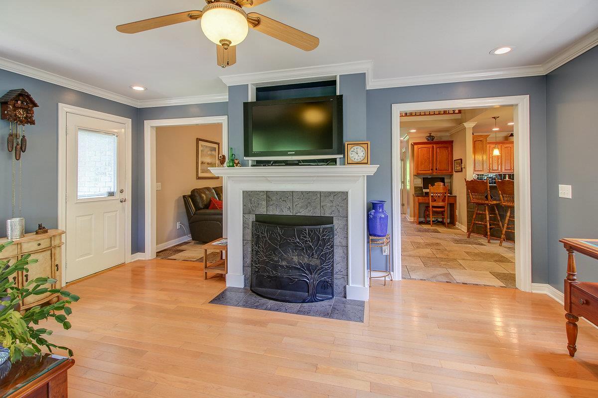 132 East Robertson Road Castalian Springs, TN 37031 - Photo 15 of 30 Gallery Image 15