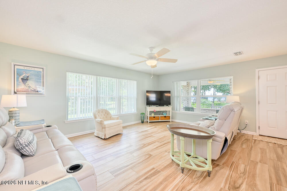 7837 Rusty Anchor Road St. Augustine, FL 32092 - Photo 17 of 41 Living Room - View 2