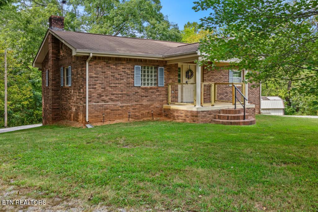 1020 Bledsoe Road Etowah, TN 37331 - Photo 2 of 29 IMG_2118