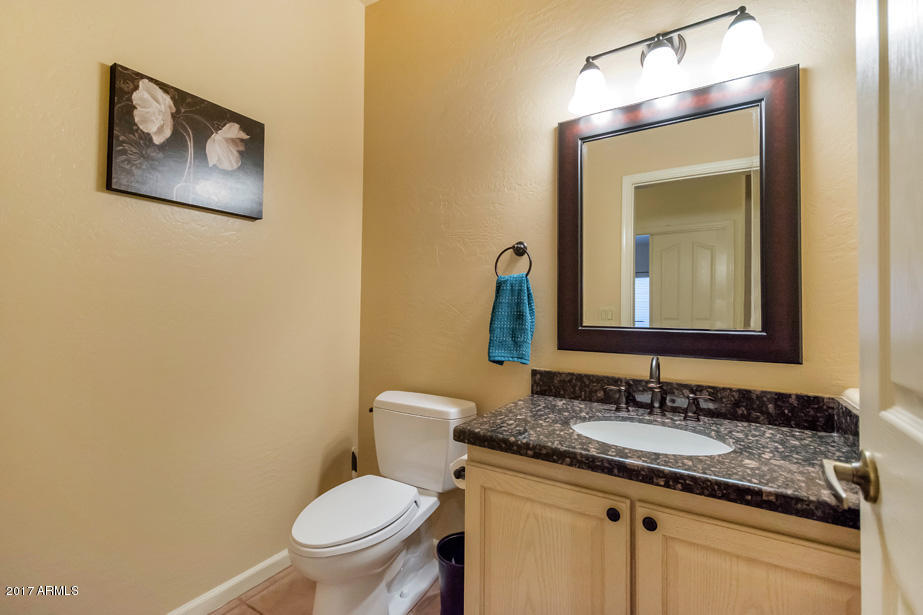 2039 East Tecoma Road Phoenix, AZ 85048 - Photo 13 of 25 DSC_4483