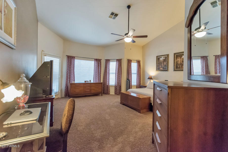 2039 East Tecoma Road Phoenix, AZ 85048 - Photo 15 of 25 DSC_4475
