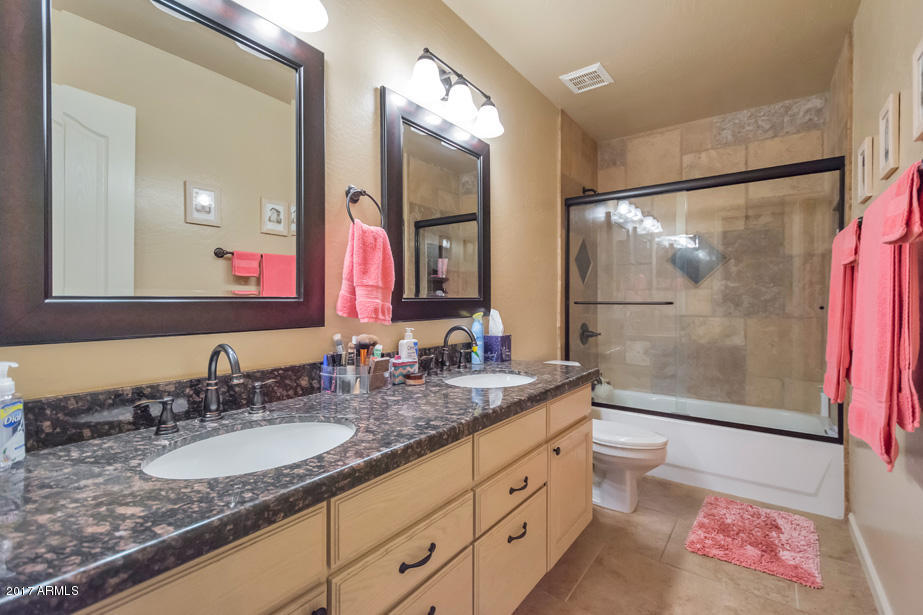 2039 East Tecoma Road Phoenix, AZ 85048 - Photo 18 of 25 DSC_4506