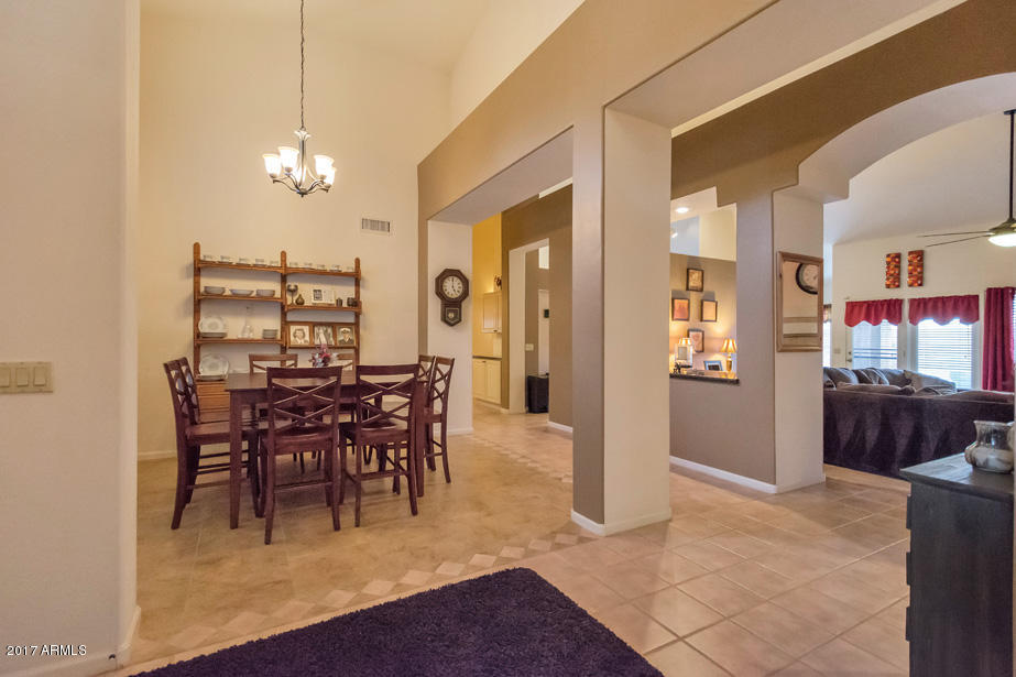 2039 East Tecoma Road Phoenix, AZ 85048 - Photo 6 of 25 DSC_4522