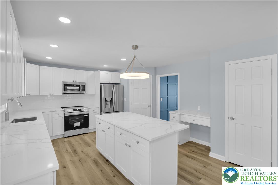 15 Spring Water Court Easton, PA 18042 - Photo 18 of 51 Kitchen all new