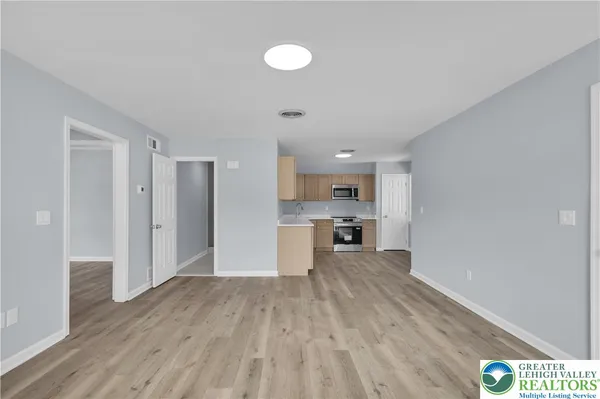 $819,000 | 15 Spring Water Court, Easton, PA 18042