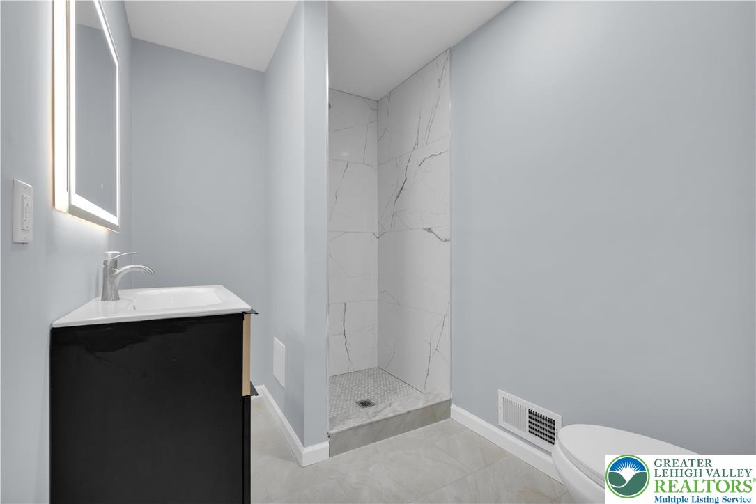 15 Spring Water Court Easton, PA 18042 - Photo 43 of 58 Full Bath